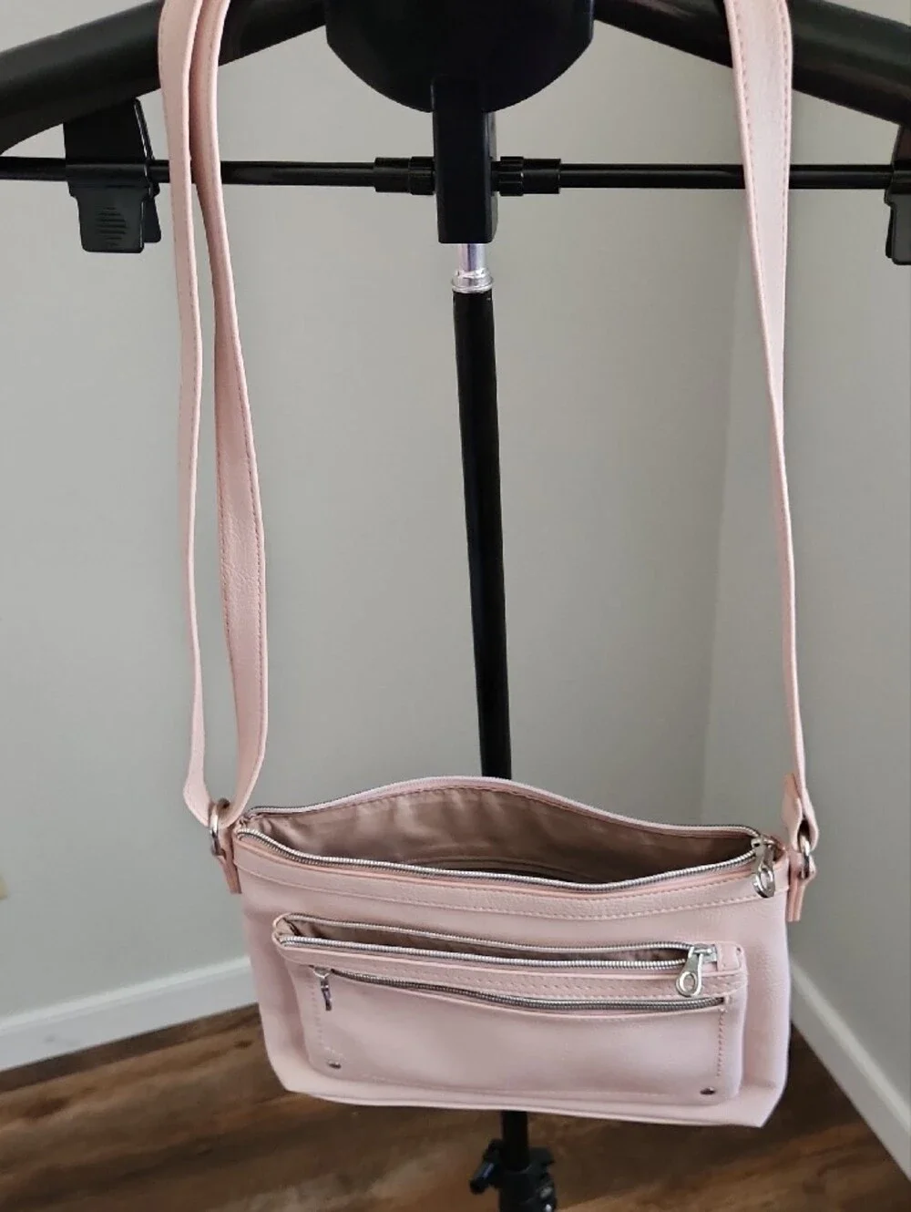 Relic Women's Blush Crossbody Bag
